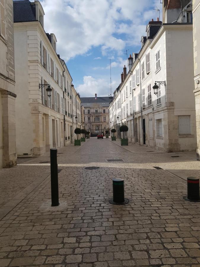 2 Cosy Centre Historique Apartment Orleans