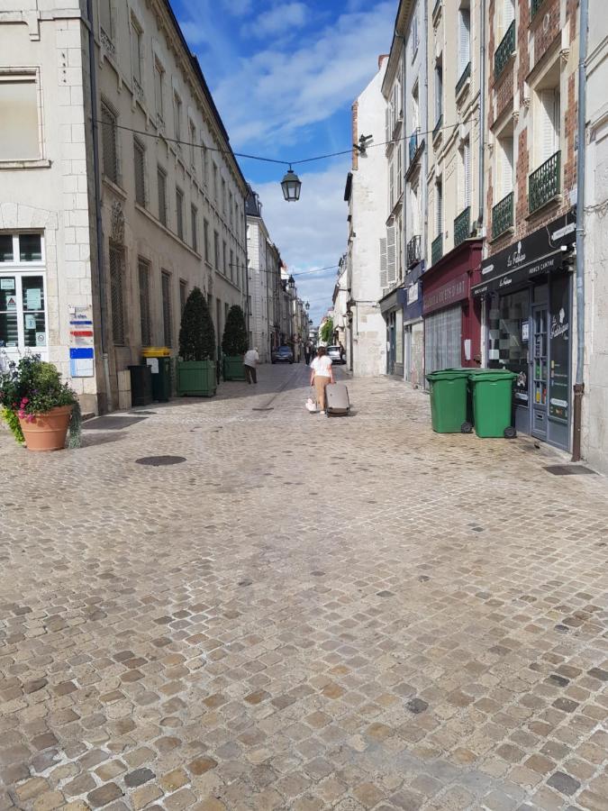 2 Cosy Centre Historique Orleans